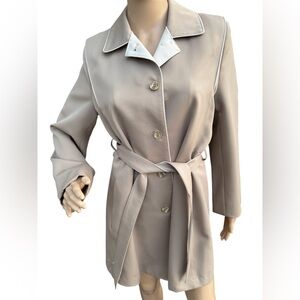 Rain Ramblers Women's Beige Trench‎ Coat Size 10 Belted Long Casual